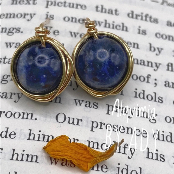 Big chunky gold Sodalite studs halo statement earrings - Picture 1 of 2